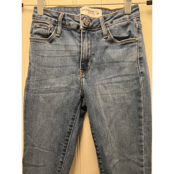 Just‎ Black Denim Women’s High Waisted Straight Fringe Hem Jeans Size 25 Blue - Picture 3 of 5